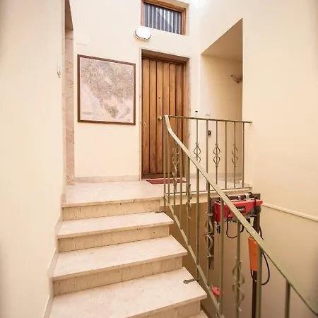 Appartement Residenza Al Pavone Luxury With Terrace